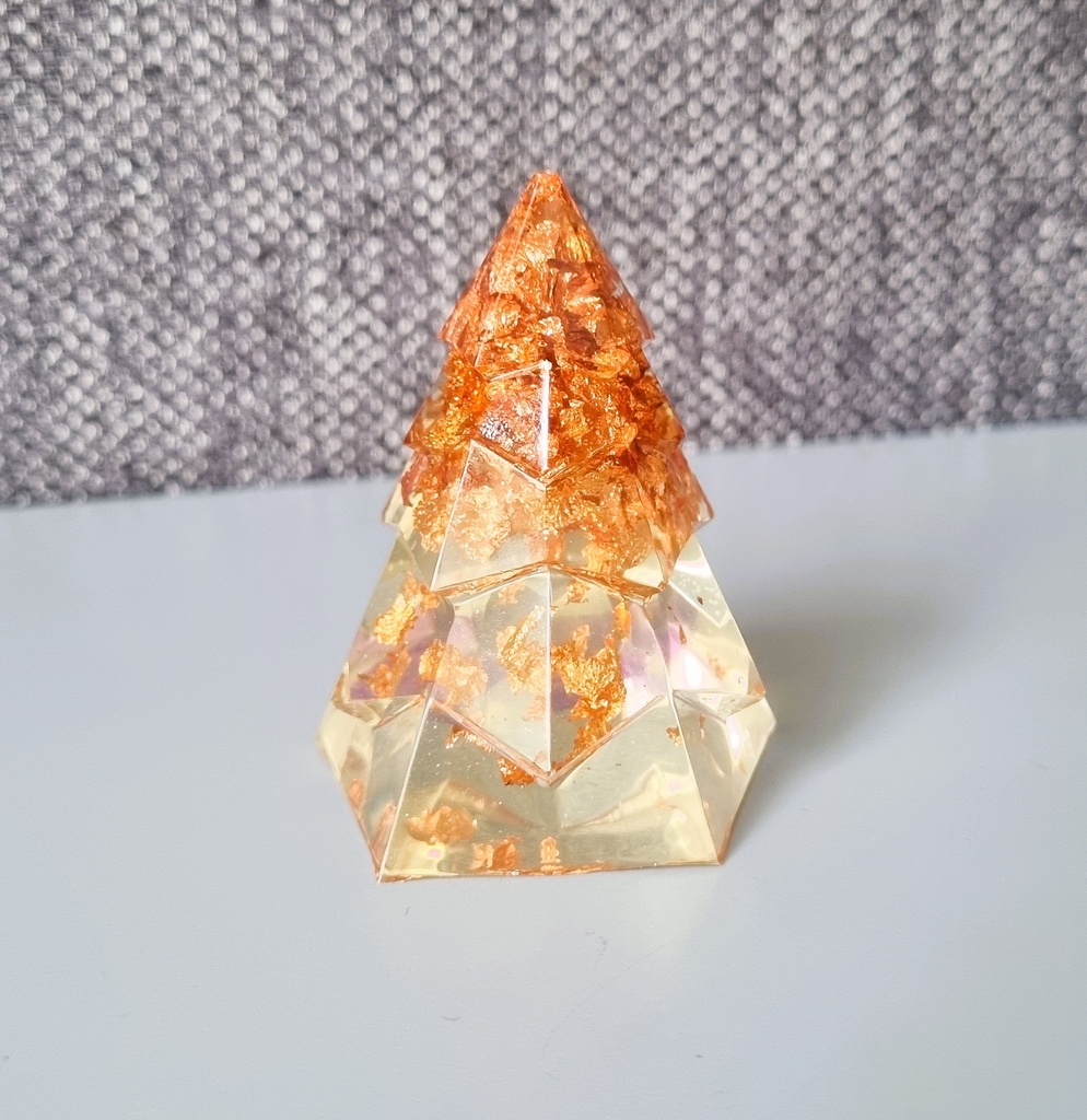 Sapin Feuille Rosé (H 7.5 cm H5 cm)